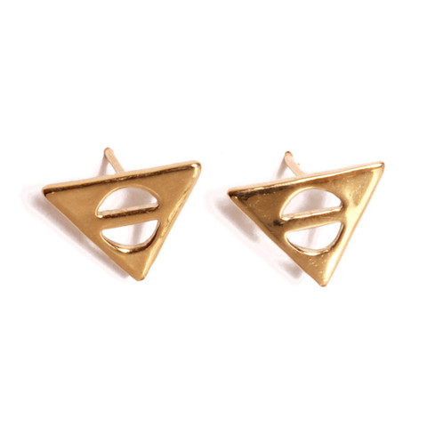 Alynne Lavigne Triangle Bar Earrings (Gold)